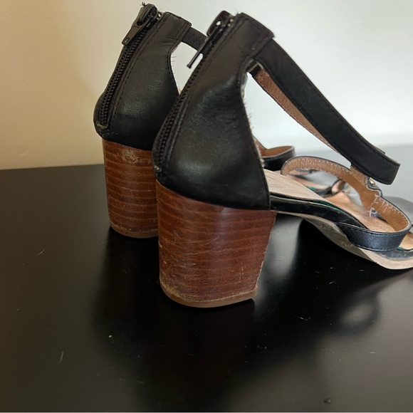 Jack Rogers Heeled Sandals - Picture 2 of 3